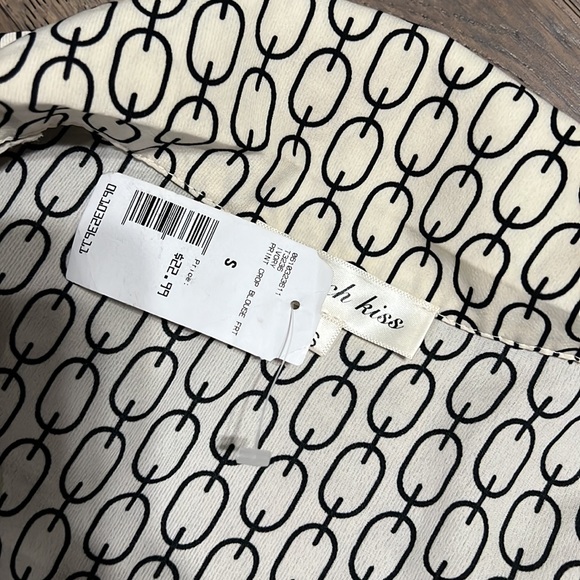 NEW!! - Picture 2 of 2